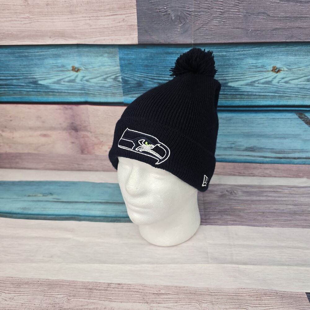 Seatle Seahawks New Era Beanie Hat Cap Black Knit Winter Pom Cuffed Embroidered